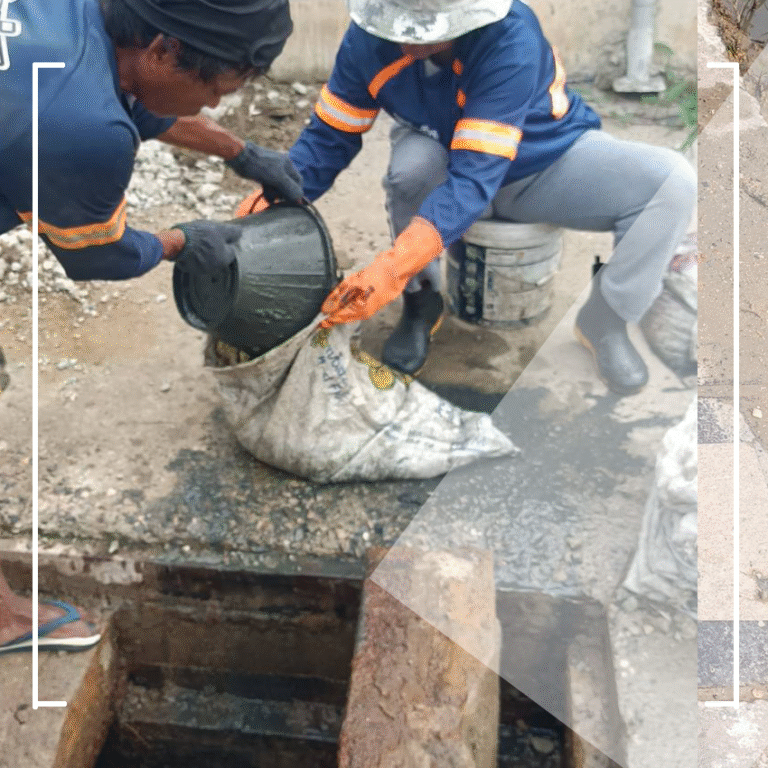 ลอกท่อระบายน้ำ